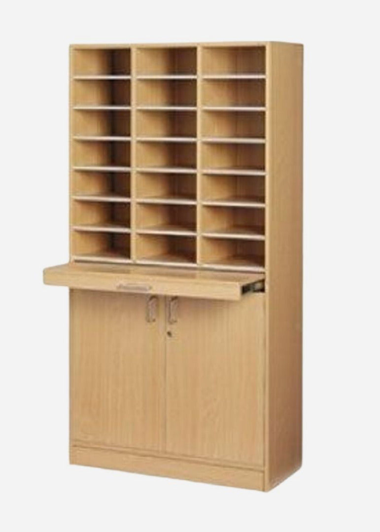 MEUBLE DE TRI COURRIER - 21 CASES